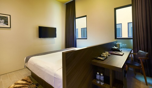 Deluxe Room, 1 King Bed
