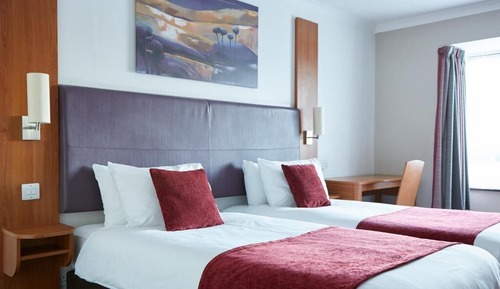 Standard Twin Room