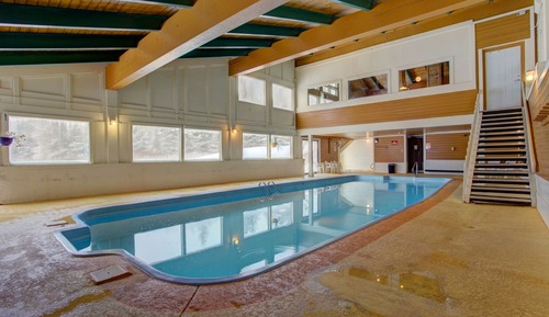 Condo, 2 Bedrooms