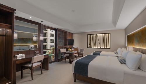 Deluxe Premium Room (East Wing - Main Roadside)