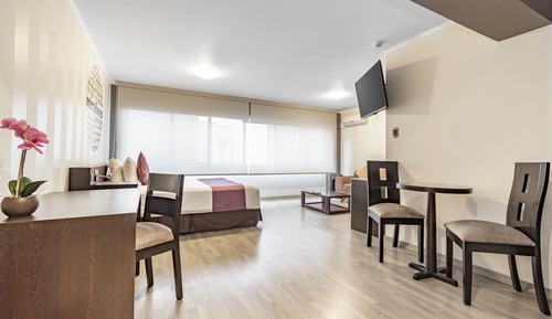 Executive Studio Suite