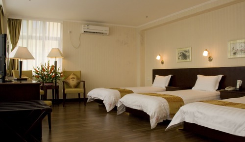 Deluxe Triple Room