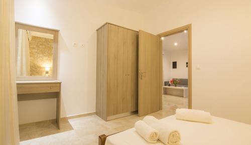 Luxury House, 2 Bedrooms, Bay View, Sea Facing