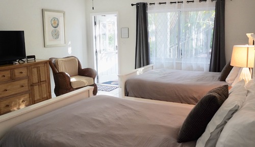 Junior Suite, 2 Double Beds, Kitchen, Courtyard Area