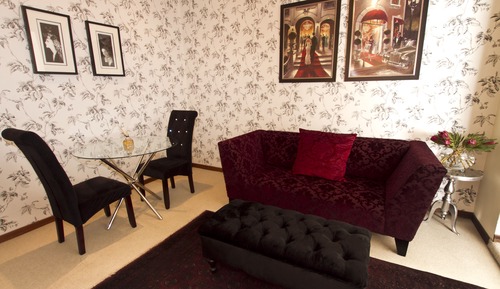 Luxury Room (Golden Slumber )