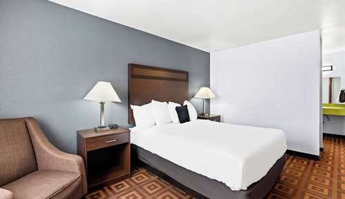 Room, 1 Queen Bed, Non Smoking
