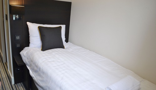 Deluxe Single Room