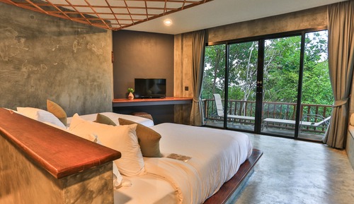 Deluxe Triple Room, 1 Bedroom, Garden View