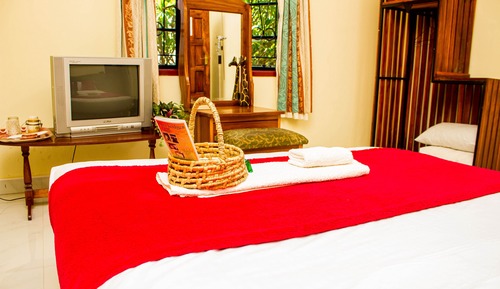 Double Room, Shared Bathroom