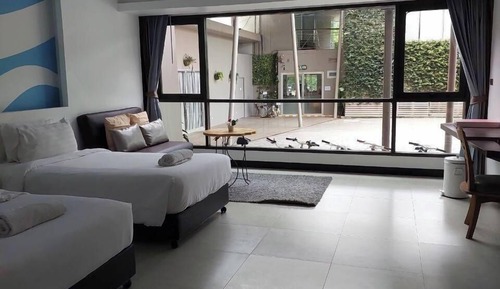 Deluxe Studio with Balcony