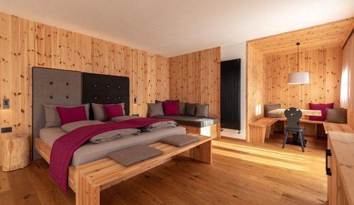 Junior Studio Suite