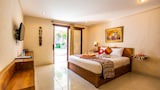 Deluxe Room, 1 Bedroom, Pool View