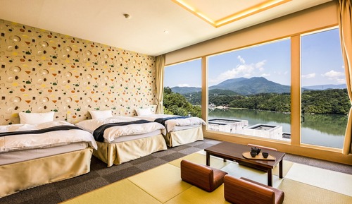 Standard Japanese Western Style 3-bed Room with Bath, Non-Smoking