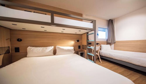 Standard Room, Multiple Beds