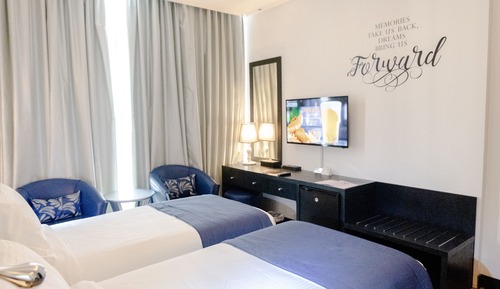 Club Twin Room (Club)