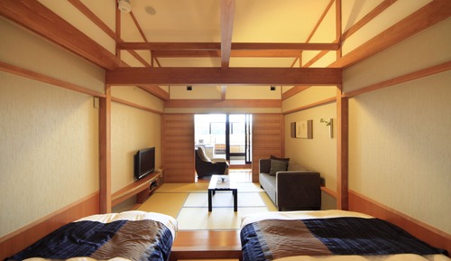 Japanese Western Style Room with Japanese Futon and Private Open-air Bath, City View