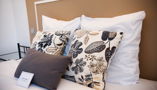 Grand Room, 1 King Bed