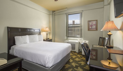 Hotel Queen