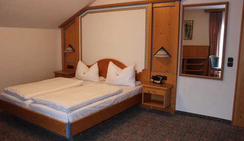 Double Room, Mountain View