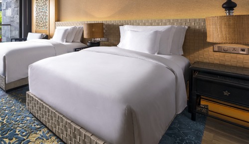 Standard Room, 2 Twin Beds, Partial Ocean View