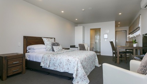 Superior Lakeview Studio (Lake Wing)