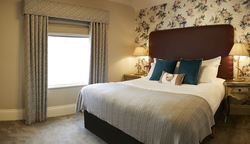 Luxury House, Private Bathroom (38 High Street)