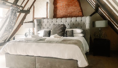 Luxury Suite, 1 King Bed