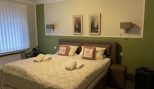 Double or Twin Room, Private Bathroom