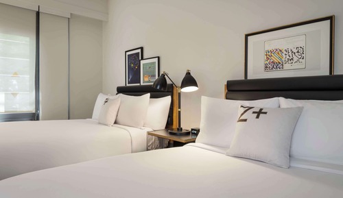 Room, 2 Queen Beds, Corner