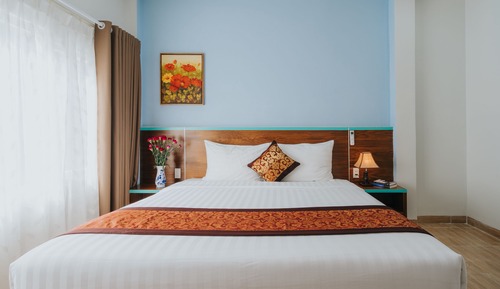 Deluxe Triple Room, Pool View