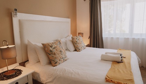 Family Room, 1 Bedroom (Family Room - Sandstorm)