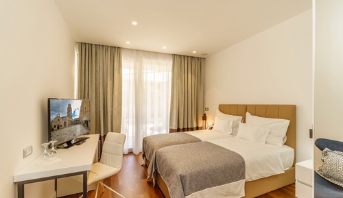 Superior Twin Room, Pool Access, Garden Area