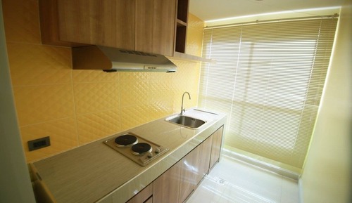 Suite B