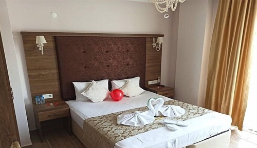 Double Room, Fireplace