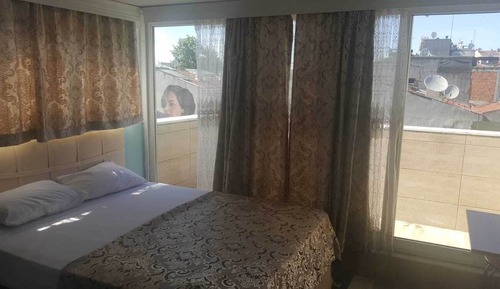 Comfort Triple Room