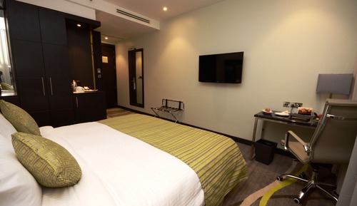 Standard Room, 1 Queen Bed