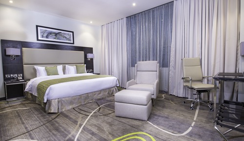 Suite, 1 King Bed