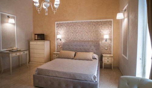Deluxe Double Room with Extra Bed