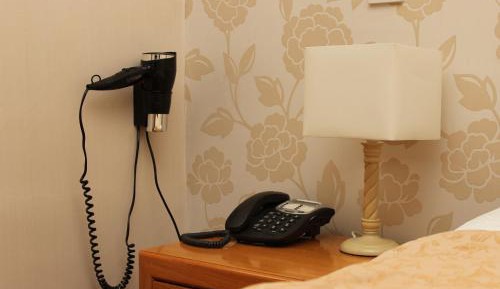 Double Room (1 Adult)