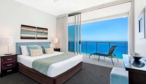 Four Bedroom Ocean View Apartment