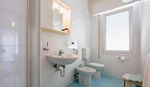 Economy Double or Twin Room