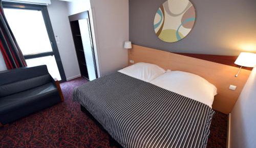 Twin Room with Spa Access