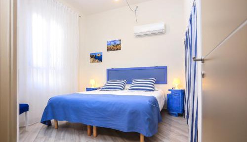 Double or Twin Room with Private Bathroom