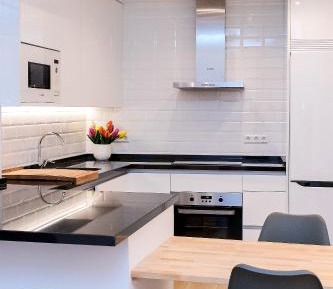 Two-Bedroom Apartment calle San Jose 4