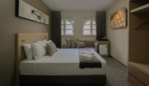 Superior Queen Room