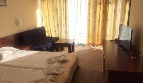 Twin Room with Balcony