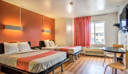 Quadruple Room - Non-Smoking
