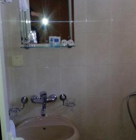 Twin Room with Bathroom