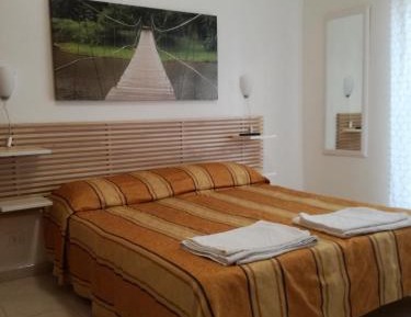 Double or Twin Room with Bathroom