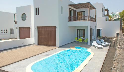 Villa with Sea View